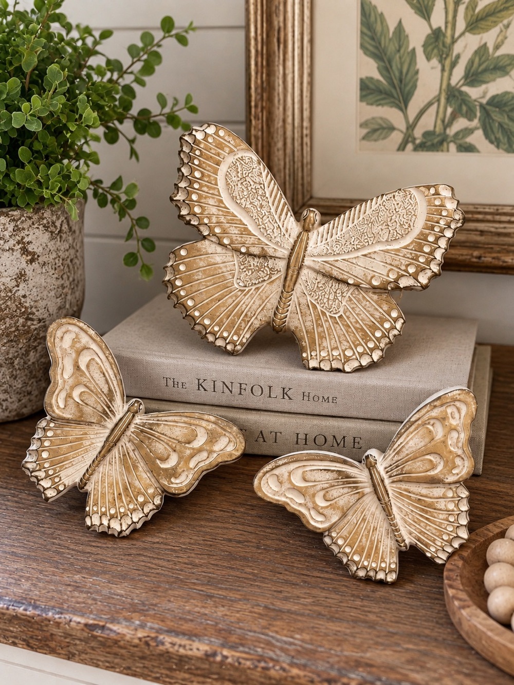 Vintage 1970s Chalkware Butterfly Wall Plaques Set of 3 Cream Gold NWT Box